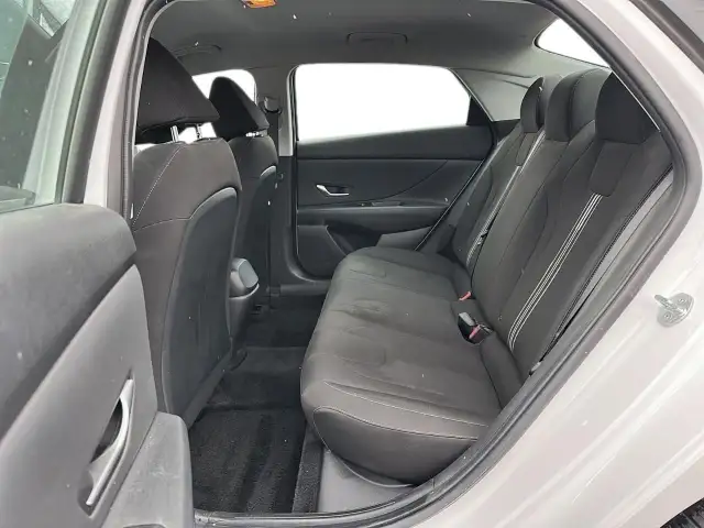 2021 Hyundai Elantra Preferred Preferred | Low Mileage | Lane... - Photo 11