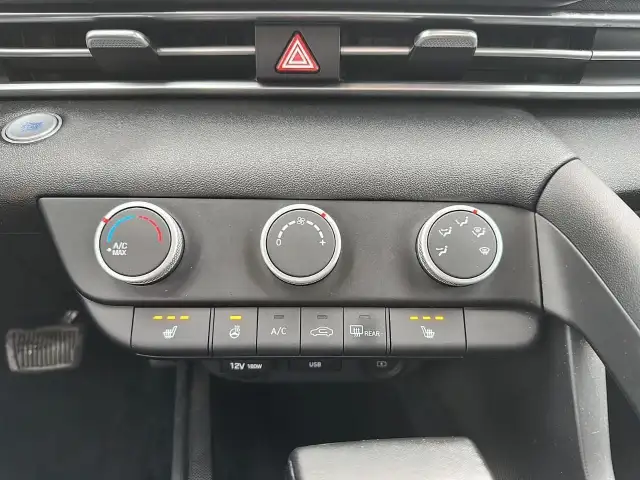 2021 Hyundai Elantra Preferred Preferred | Low Mileage | Lane... - Photo 13