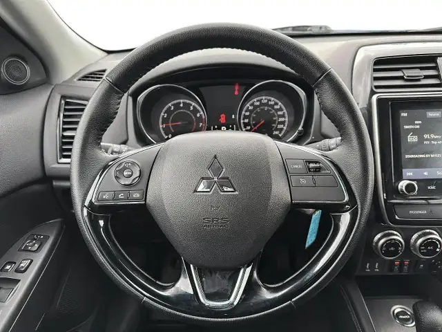 2024 Mitsubishi RVR SE SE | Heated Seats | Blind Spot - Photo 7