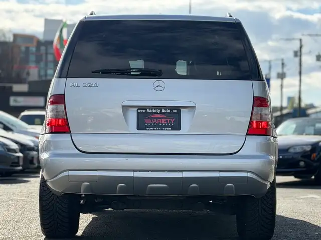 2002 Mercedes-Benz M-Class 4dr 4MATIC 3.2L Classic, Low KM | Lux - Photo 9