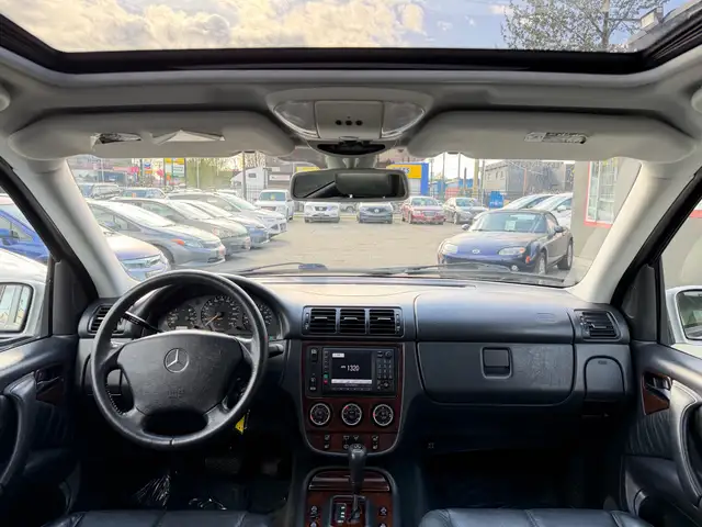 2002 Mercedes-Benz M-Class 4dr 4MATIC 3.2L Classic, Low KM | Lux - Photo 13