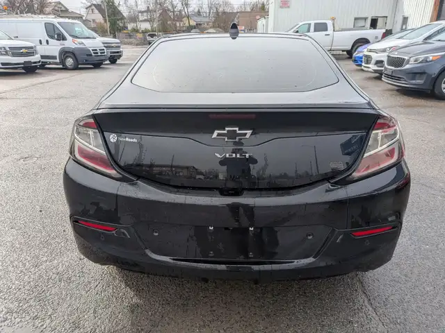 2018 Chevrolet Volt - Photo 6