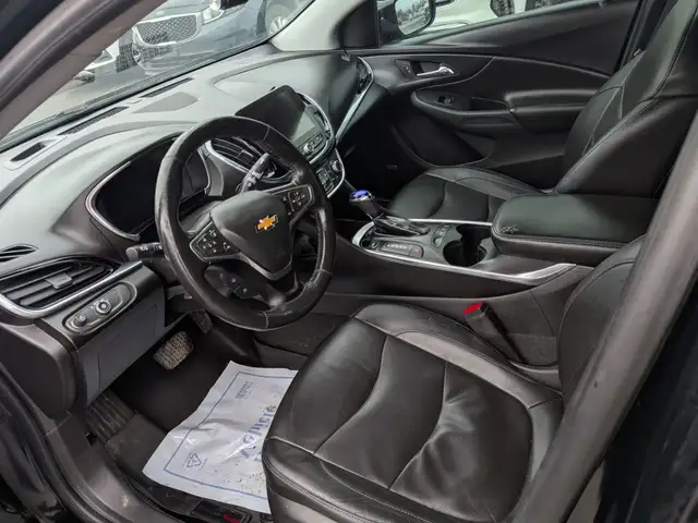 2018 Chevrolet Volt - Photo 8