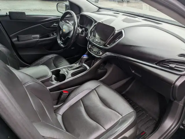 2018 Chevrolet Volt - Photo 9