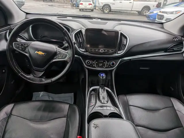 2018 Chevrolet Volt - Photo 10