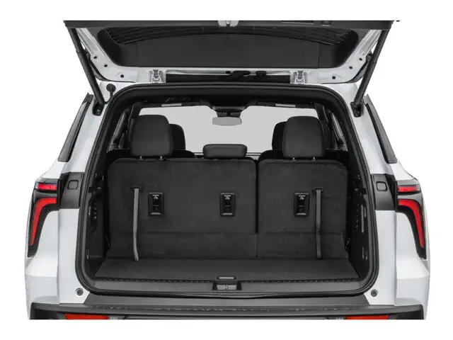 2026 Chevrolet Traverse LT - Photo 8