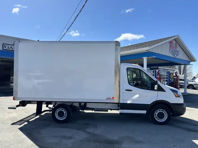2024 Ford Transit 350 Cube 12 pieds - Photo 2