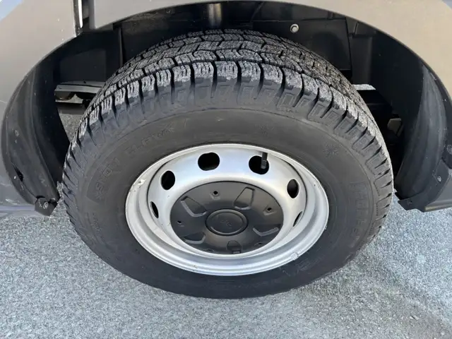 2024 Ford Transit 350 Cube 12 pieds - Photo 11