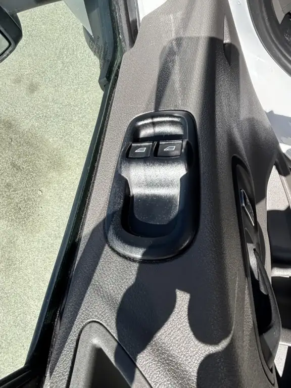 2024 Ford Transit 350 Cube 12 pieds - Photo 18