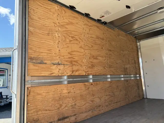 2024 Ford Transit 350 Cube 12 pieds - Photo 38