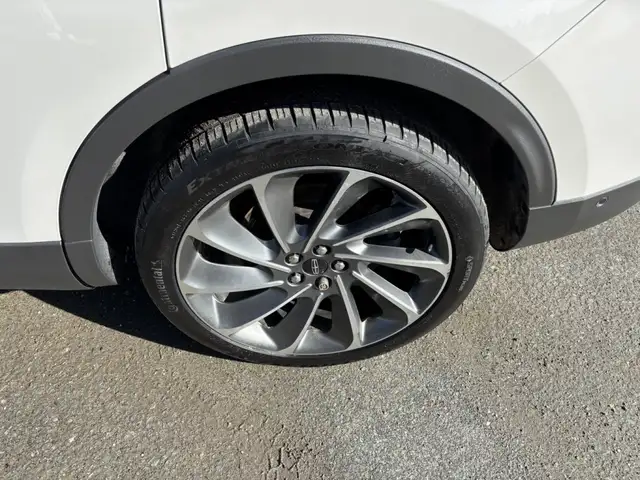 2022 Lincoln Nautilus Ultra - Photo 10