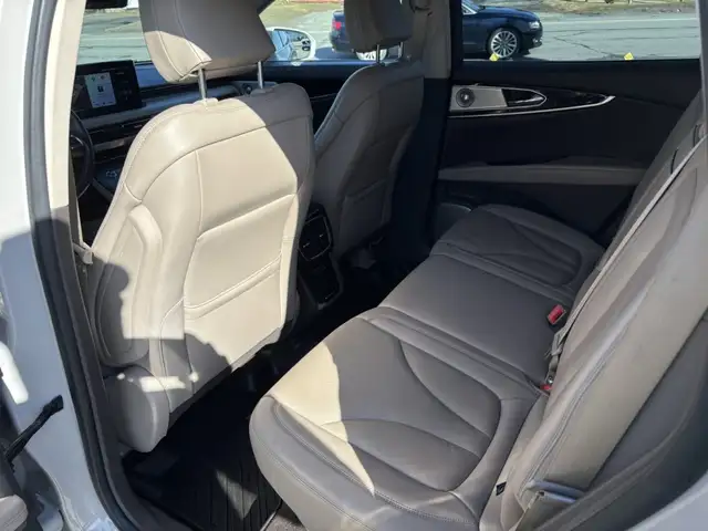 2022 Lincoln Nautilus Ultra - Photo 20