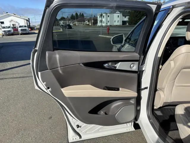 2022 Lincoln Nautilus Ultra - Photo 21