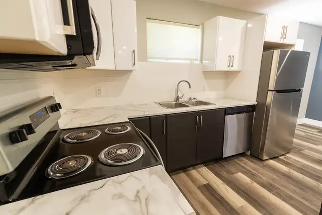 Westgate Village Townhomes - 2 Bedroom for Rent in St. Catharine - Photo 3