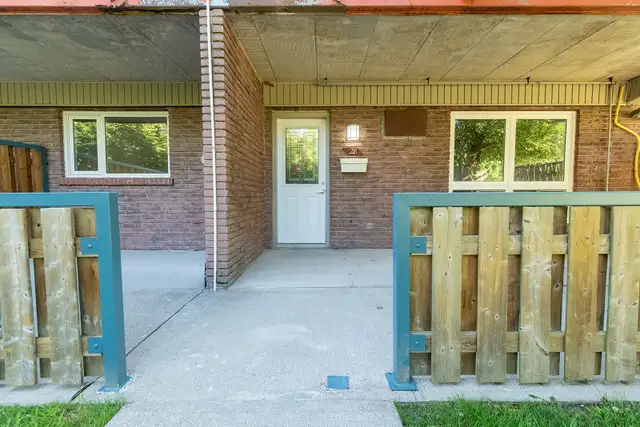 Westgate Village Townhomes - 2 Bedroom for Rent in St. Catharine - Photo 11