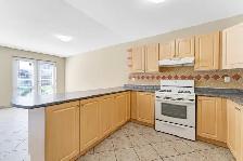 Baseline Court - 1 Junior for Rent in Ottawa - Photo 6