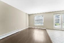 Baseline Court - 1 Junior for Rent in Ottawa - Photo 8