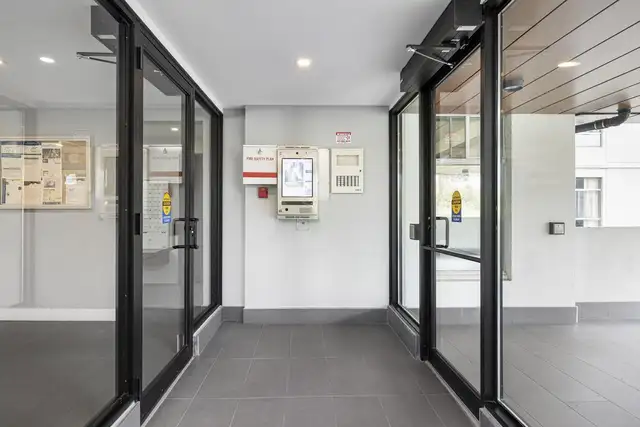 2 Bedroom Apartment for Rent - 1915 Martin Grove Rd - Photo 12