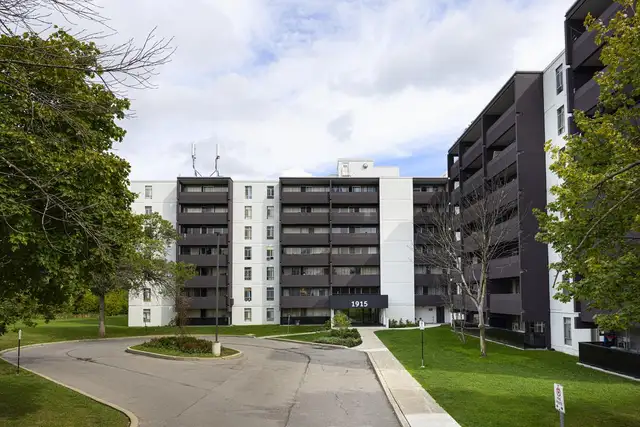 2 Bedroom Apartment for Rent - 1915 Martin Grove Rd - Photo 19