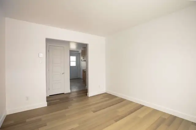 4 ½  dans le secteur de Lebourgneuf - Photo 3