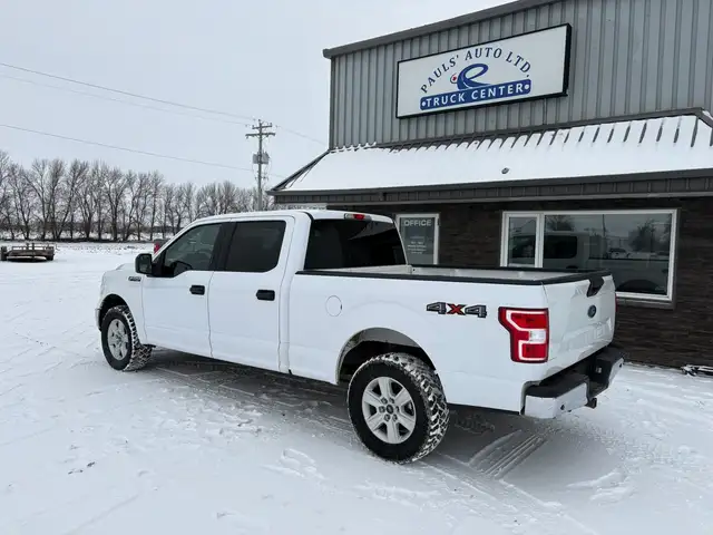 2019 Ford F-150 Crew Cab 4X4 XLT 5L - Rebuilt Title - Photo 2