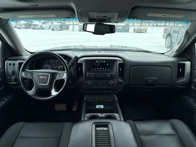 2017 GMC Sierra 1500 Crew Cab 4X4 All-Terrain 6.2L - Clean Title - Photo 11