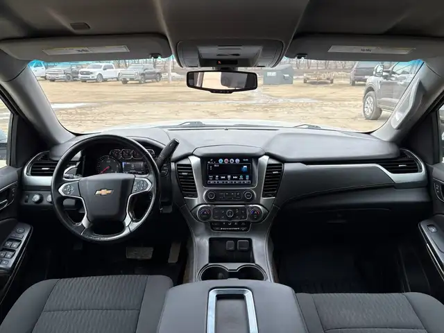 2019 Chevrolet Tahoe 4x4 LS 5.3L - Rebuilt Title - Photo 11