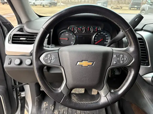 2019 Chevrolet Tahoe 4x4 LS 5.3L - Rebuilt Title - Photo 17