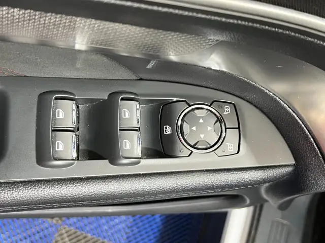 2019 Ford Explorer - Photo 10