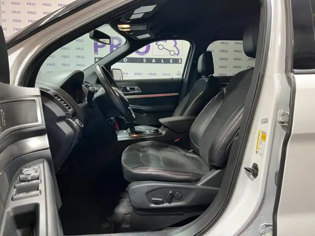 2019 Ford Explorer - Photo 13