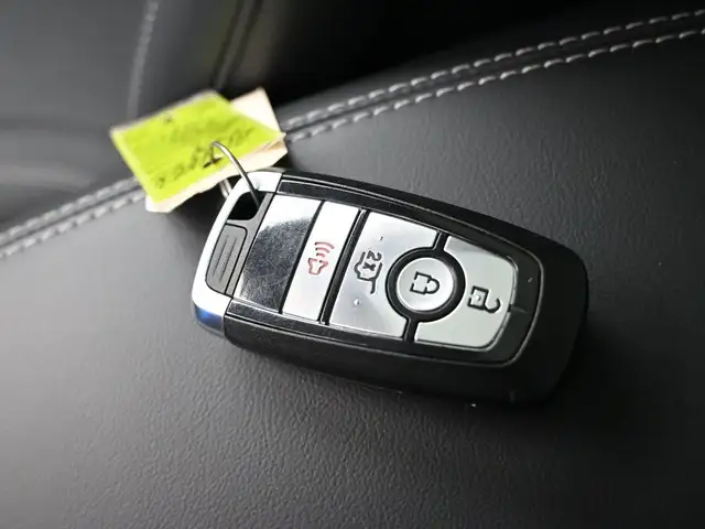 2022 Ford Mustang Mach-E - Photo 5