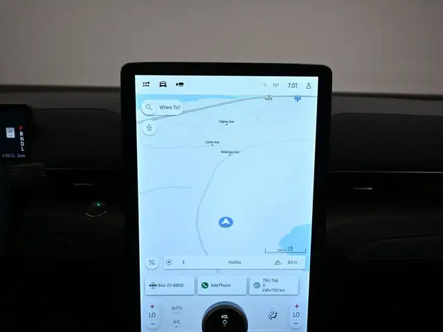 2022 Ford Mustang Mach-E - Photo 8