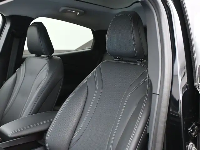 2022 Ford Mustang Mach-E - Photo 17