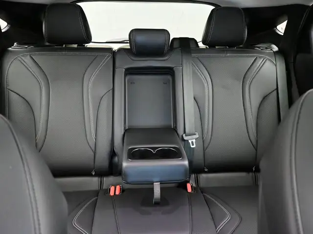 2022 Ford Mustang Mach-E - Photo 28