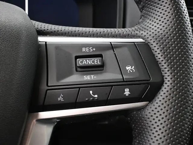 2025 Mitsubishi Outlander SEL SUNROOF, NAVIGATION, HEATED AND VE - Photo 18