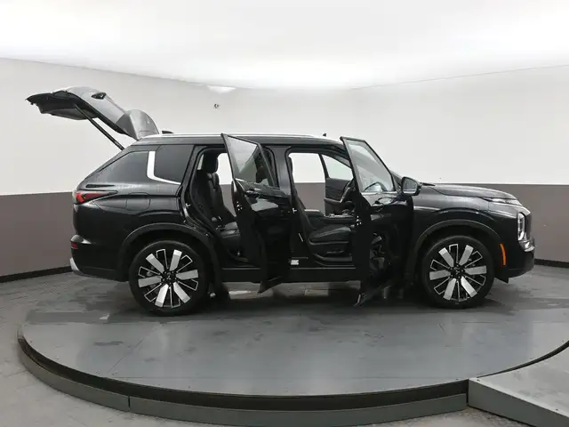 2025 Mitsubishi Outlander SEL SUNROOF, NAVIGATION, HEATED AND VE - Photo 47