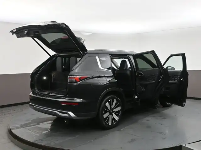 2025 Mitsubishi Outlander SEL SUNROOF, NAVIGATION, HEATED AND VE - Photo 54