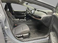 Toyota Prius Plug-In Hybrid SE 2025 - Photo 13
