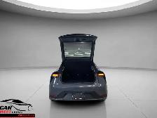 Toyota Prius Plug-In Hybrid SE 2025 - Photo 23