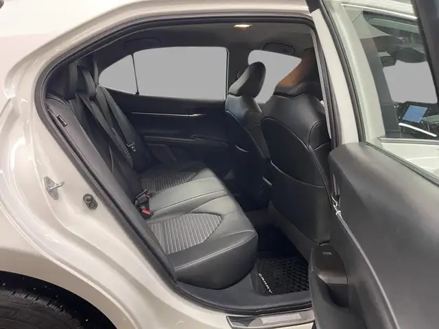 Toyota Camry SE 2021 - Photo 12
