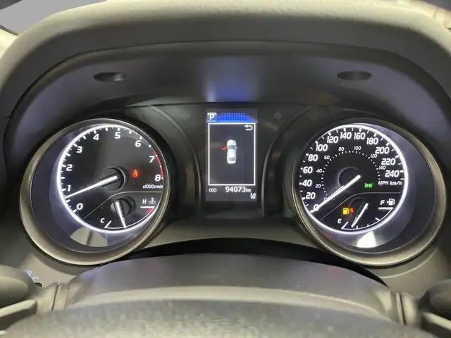 Toyota Camry SE 2021 - Photo 17