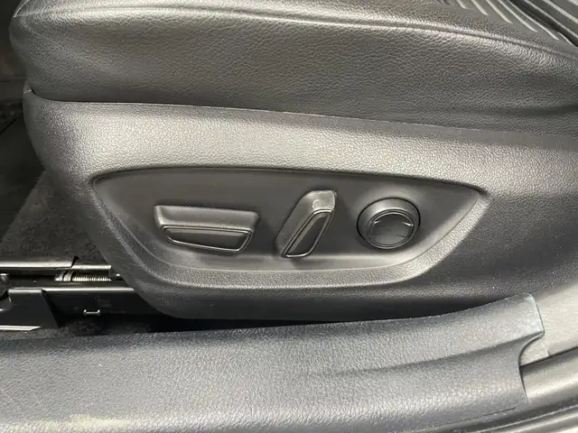 Toyota Camry SE 2021 - Photo 22