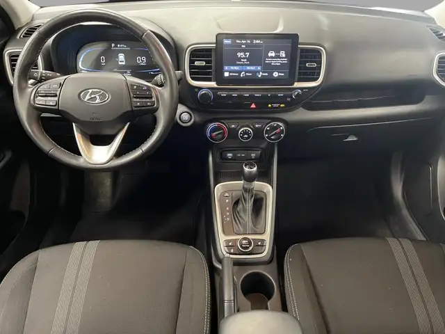 Hyundai Venue Preferred 2024 - Photo 11