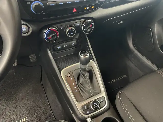 Hyundai Venue Preferred 2024 - Photo 19