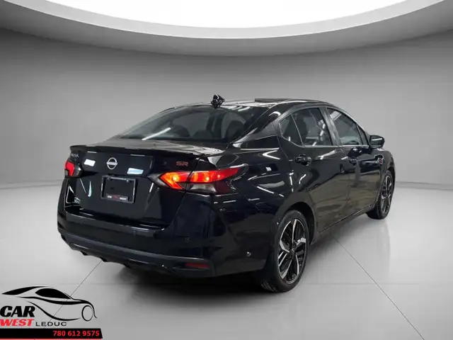 Nissan Versa SR 2024 - Photo 3