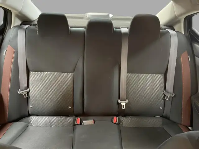 Nissan Versa SR 2024 - Photo 14