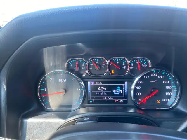 2017 Chevrolet Silverado 1500 LT 143.5' 5.3L V8~ - Photo 11