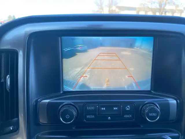 2017 Chevrolet Silverado 1500 LT 143.5' 5.3L V8~ - Photo 12