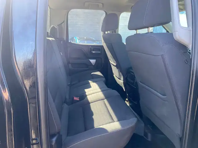 2017 Chevrolet Silverado 1500 LT 143.5' 5.3L V8~ - Photo 19