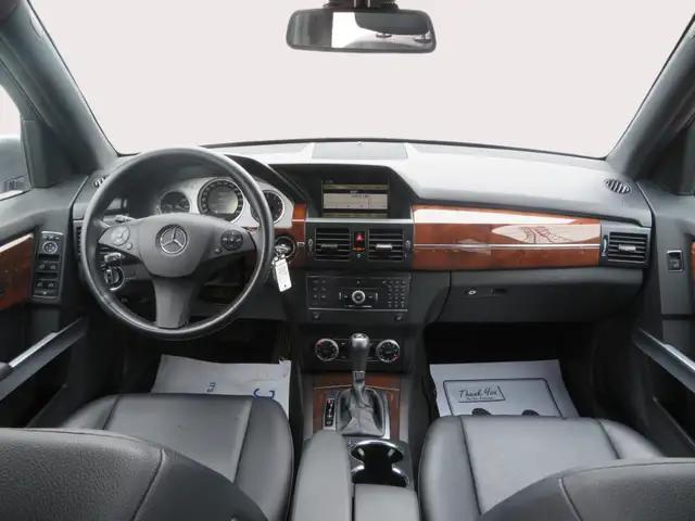 2011 Mercedes-Benz GLK-Class 4MATIC 4dr GLK 350 - Photo 12